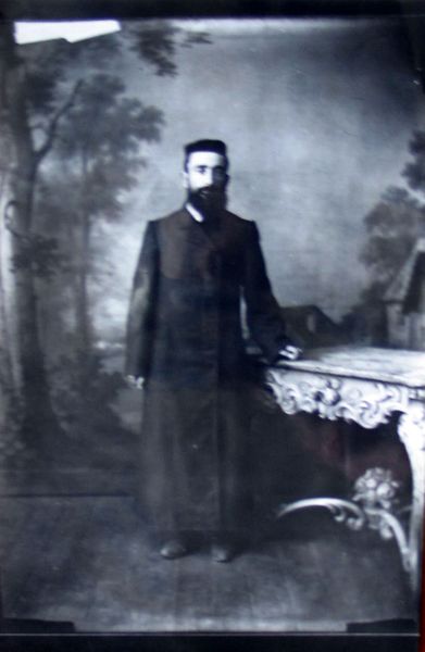 Thumbnail Image